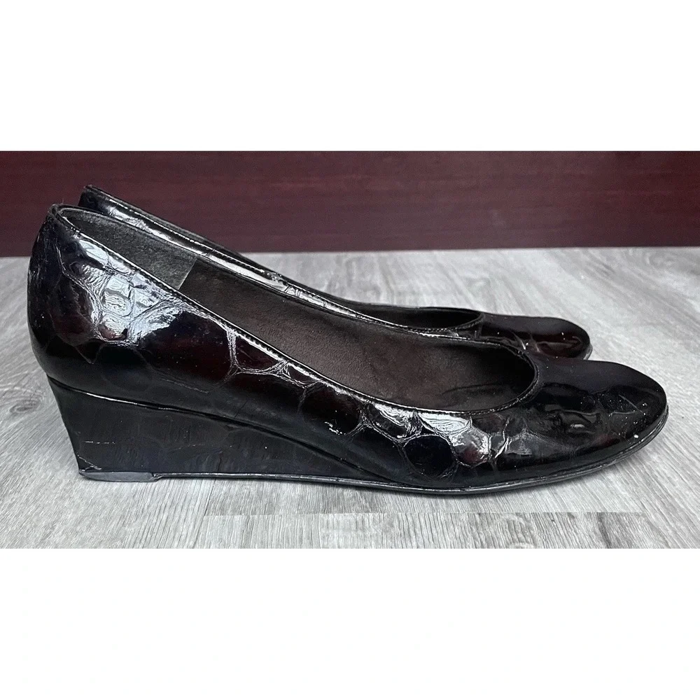 Stuart Weitzman these women